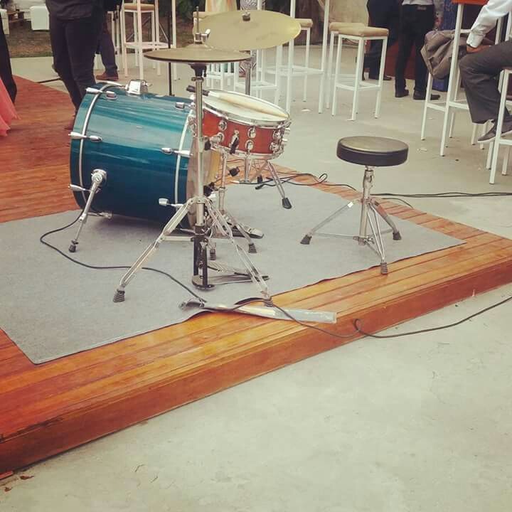 Alquiler de bateria amplificadores