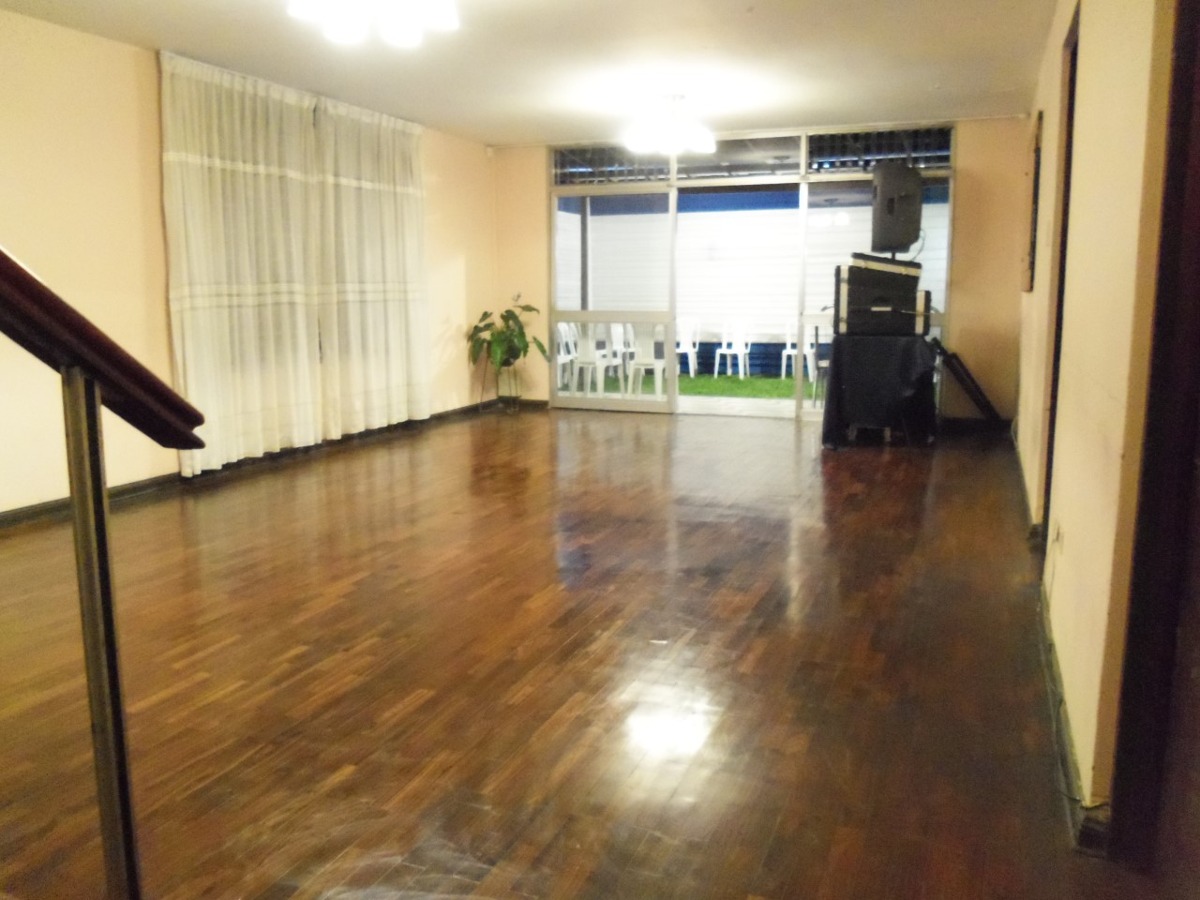 Alquilo casa para eventos en san borja