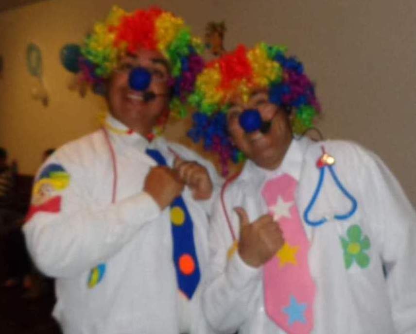 Animación show claun baby shower con doctor claun embarazada