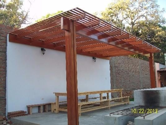 Carpintería madera, puerta, pisos madera, techo sol y sombra