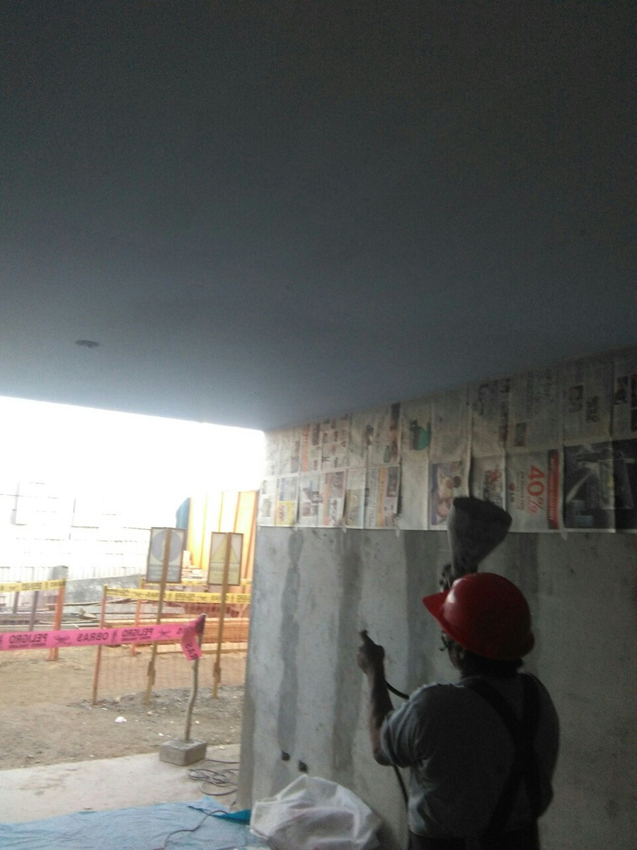Escarchado de techo y pared