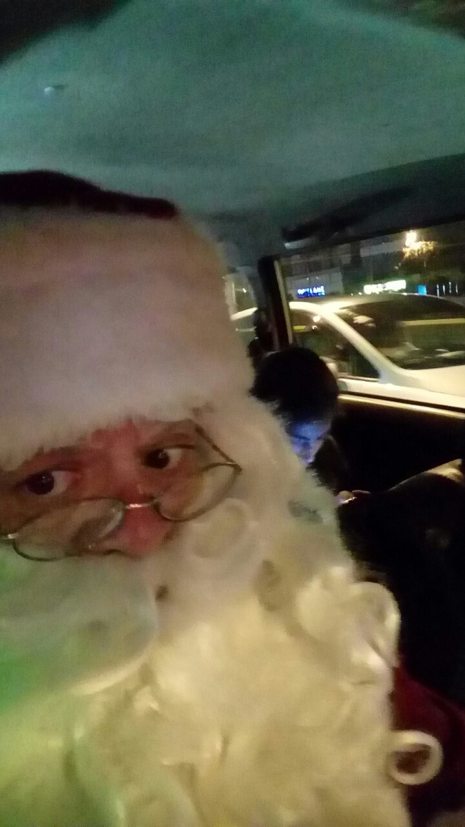 Papa noel esta navidad 2020 has tus reservas a tiempo