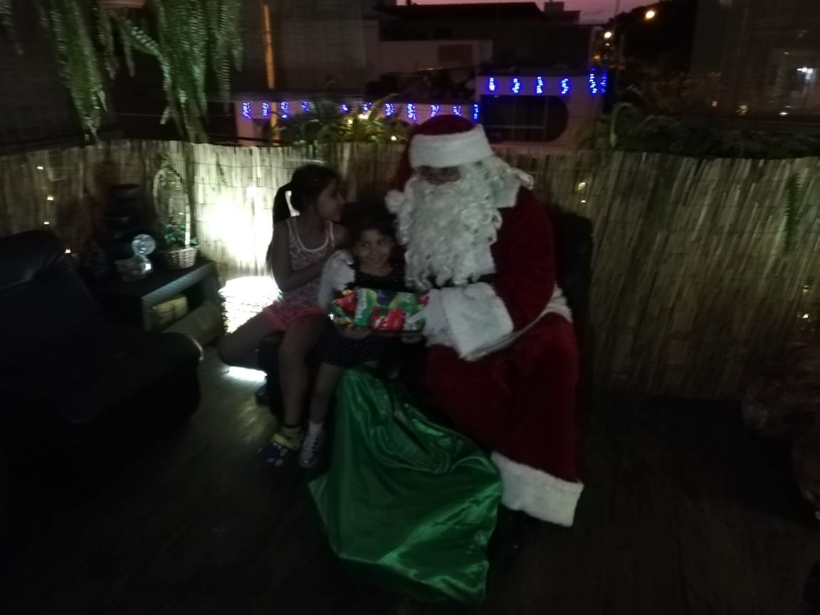 Papa noel esta navidad 2020 has tus reservas a tiempo