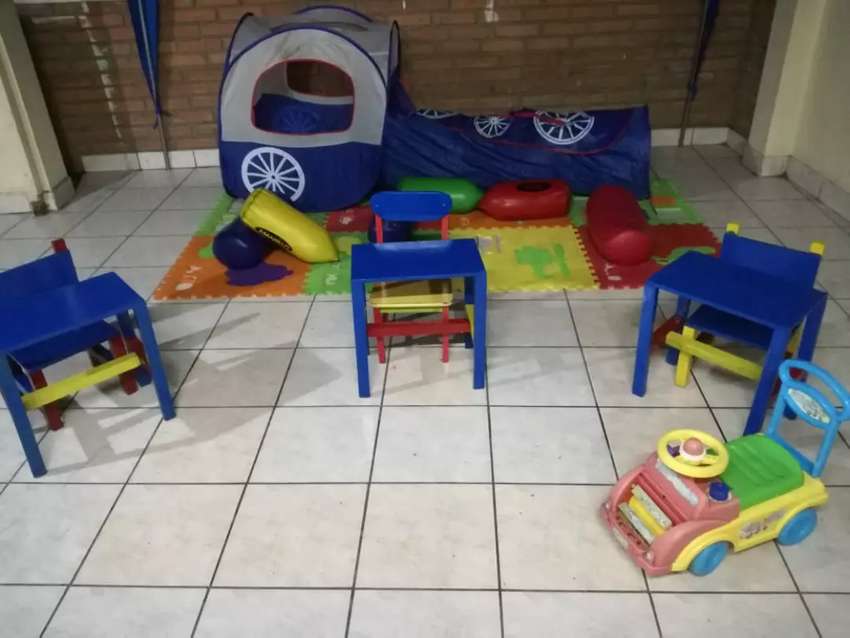 Guarderia atendida por docentes.
