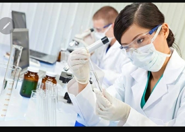 Se necesita tecnic@ en laboratorio 941840454