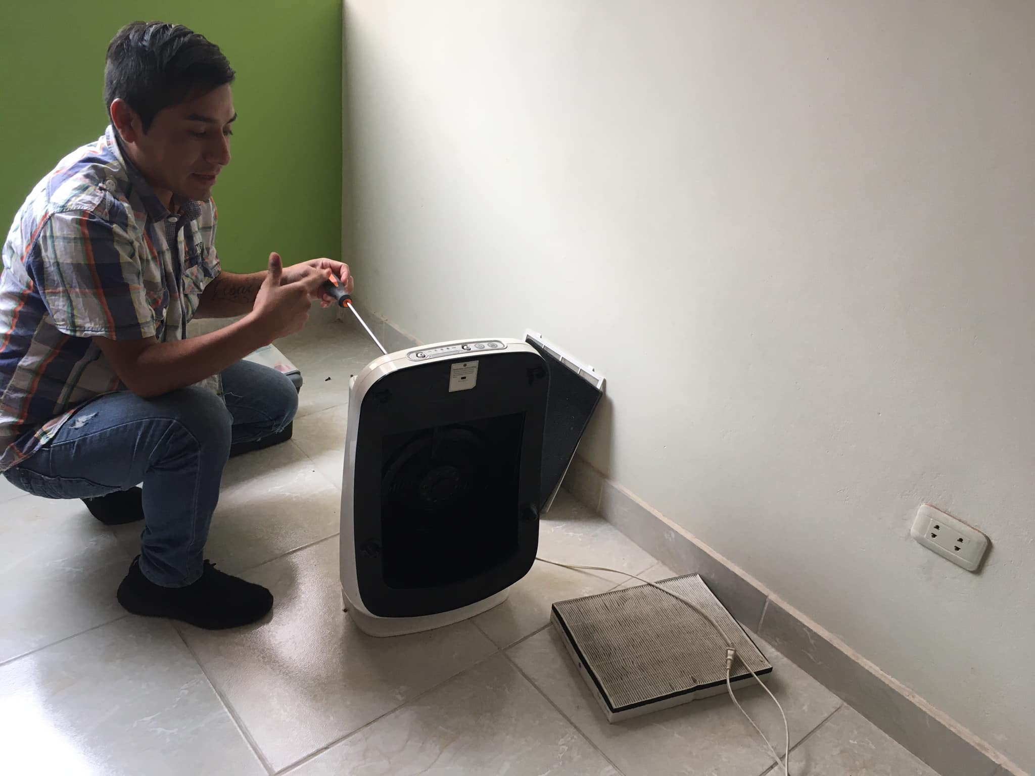 Servicio técnico a domicilio con garantía de 1 año