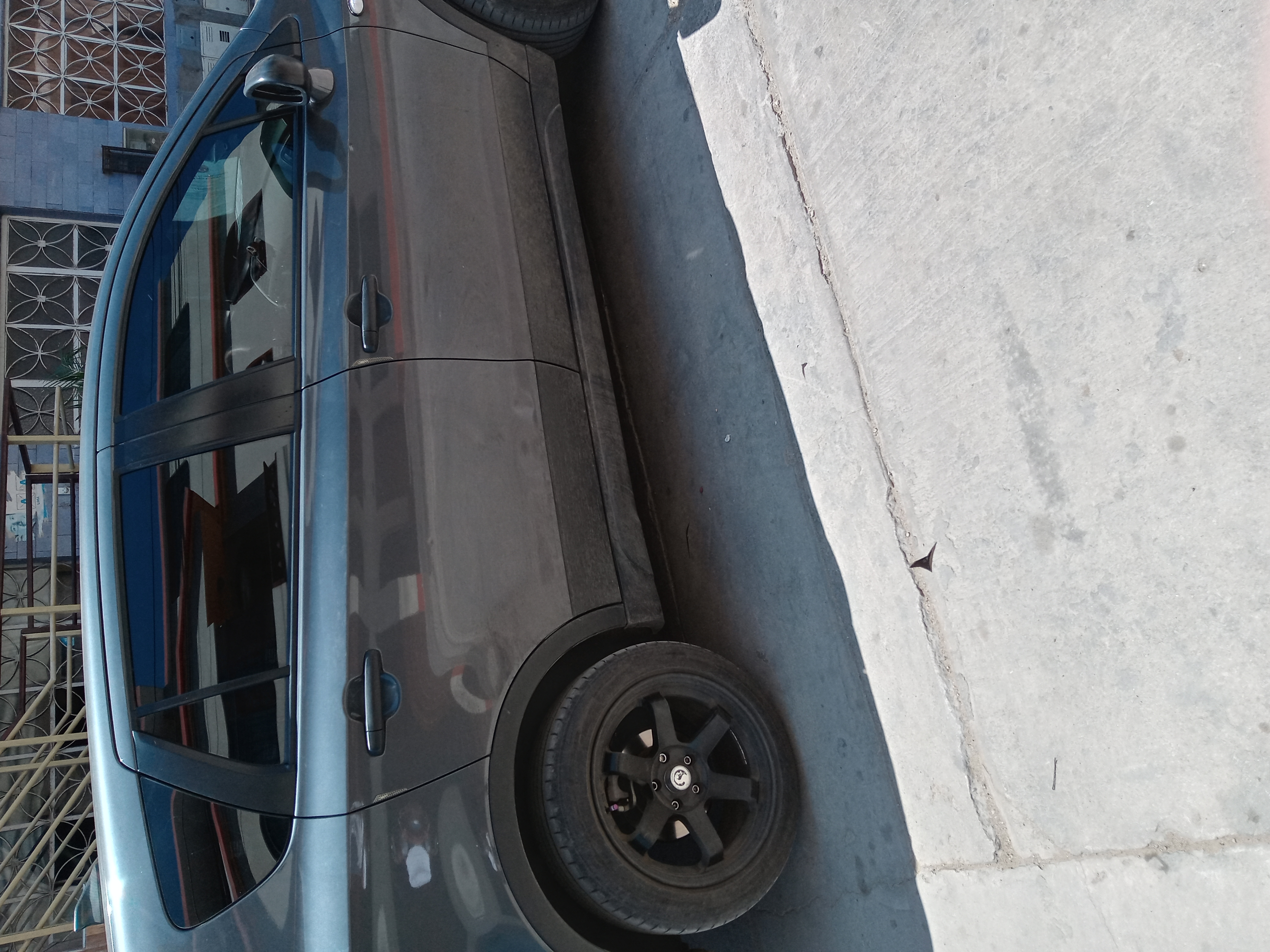 Mejora el aspecto de tu auto o camioneta con nosotros