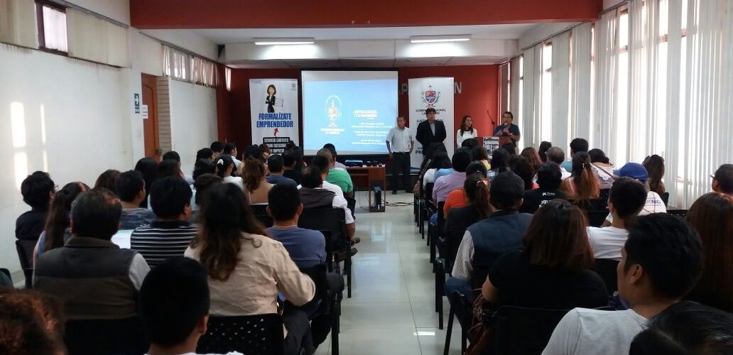 Clases de Economía de todo Nivel