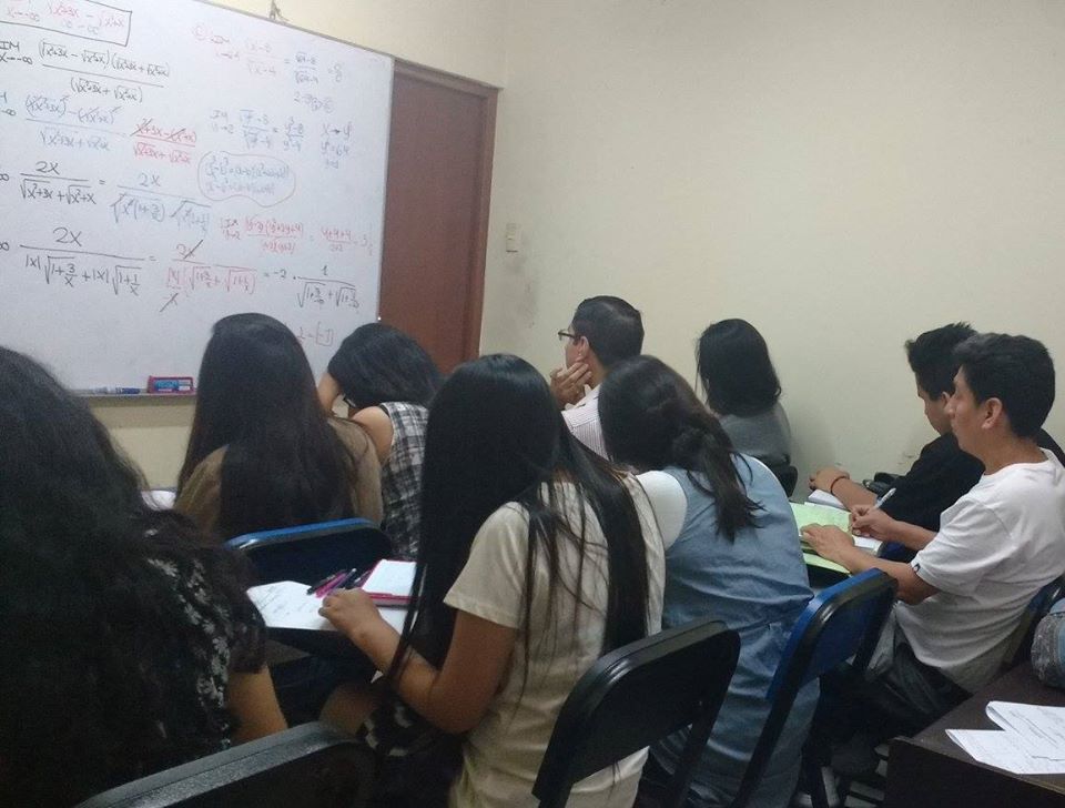 Clases de matemática física química profesor UNI