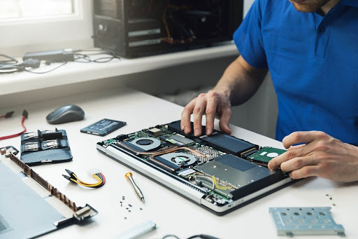 Técnico de pcs y Laptops a domicilio