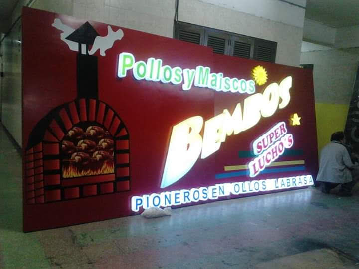 Logos, letreros luminosos, toldos, muebles, mantenimiento