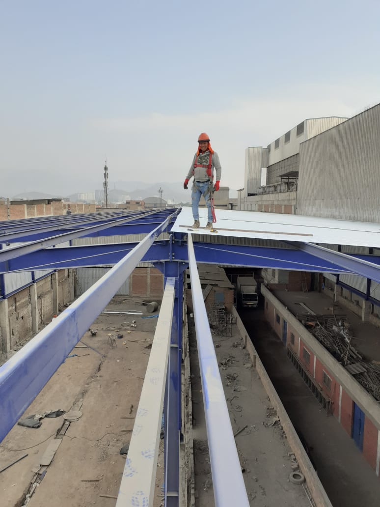 Coberturas metalicas en aluzinc natural y prepintado