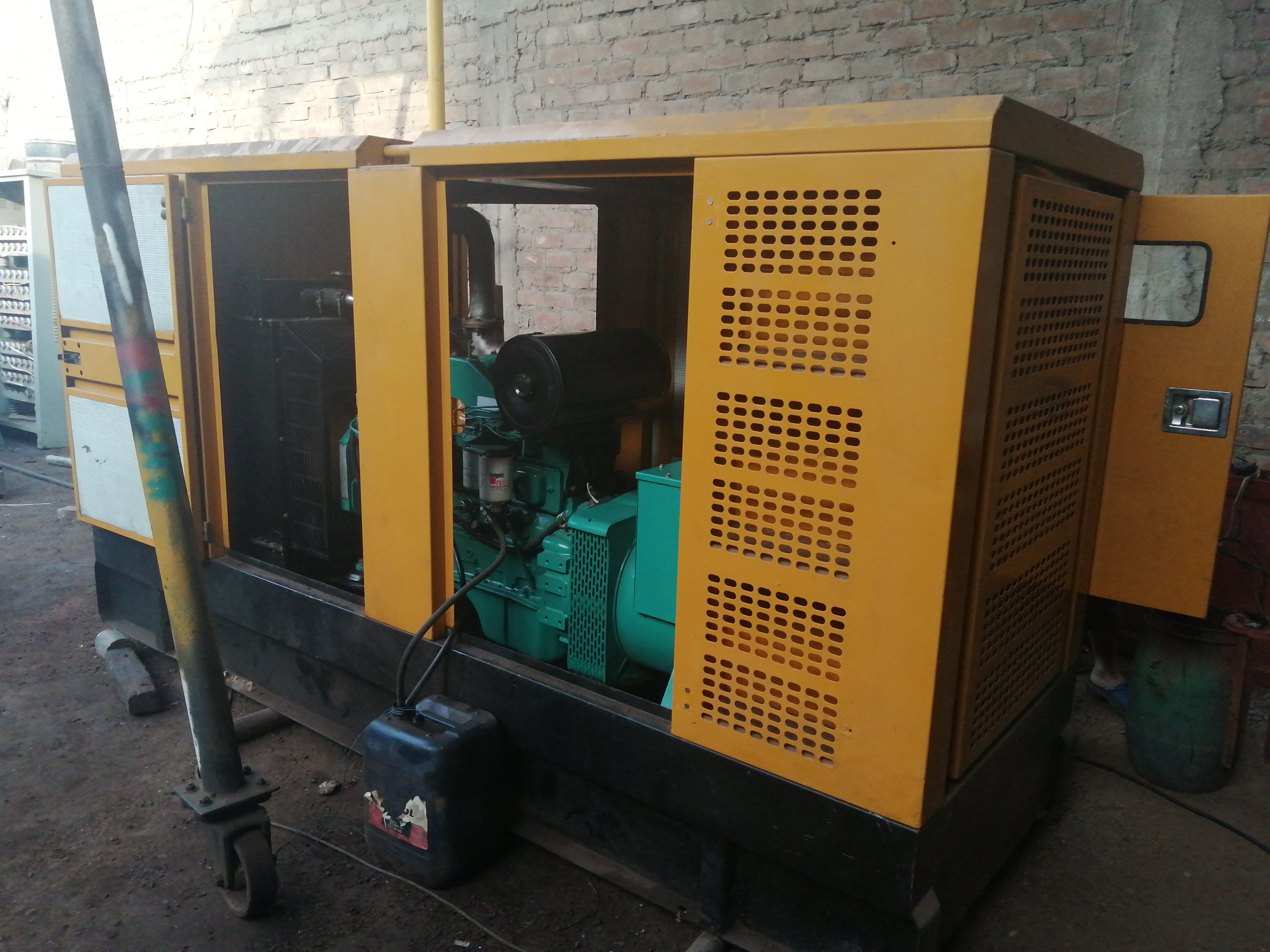 ALQUILER DE GRUPOS ELECTROGENOS