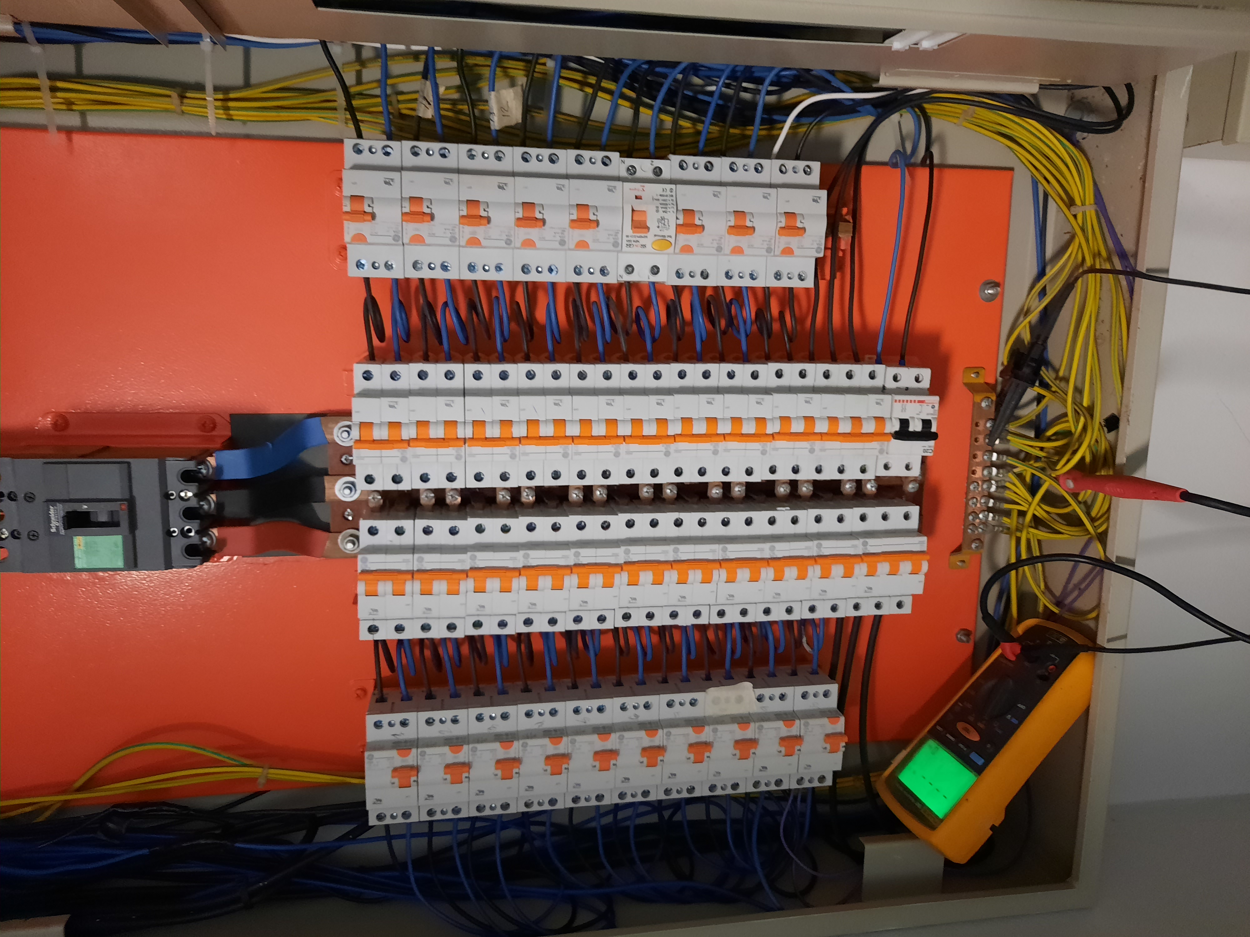 ELECTRICISTAS INFANTE