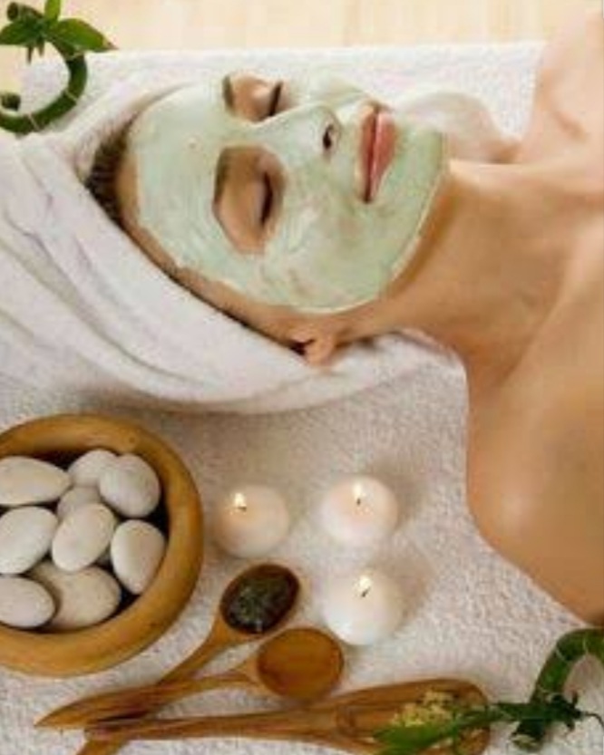 Limpieza facial &hidratación facial