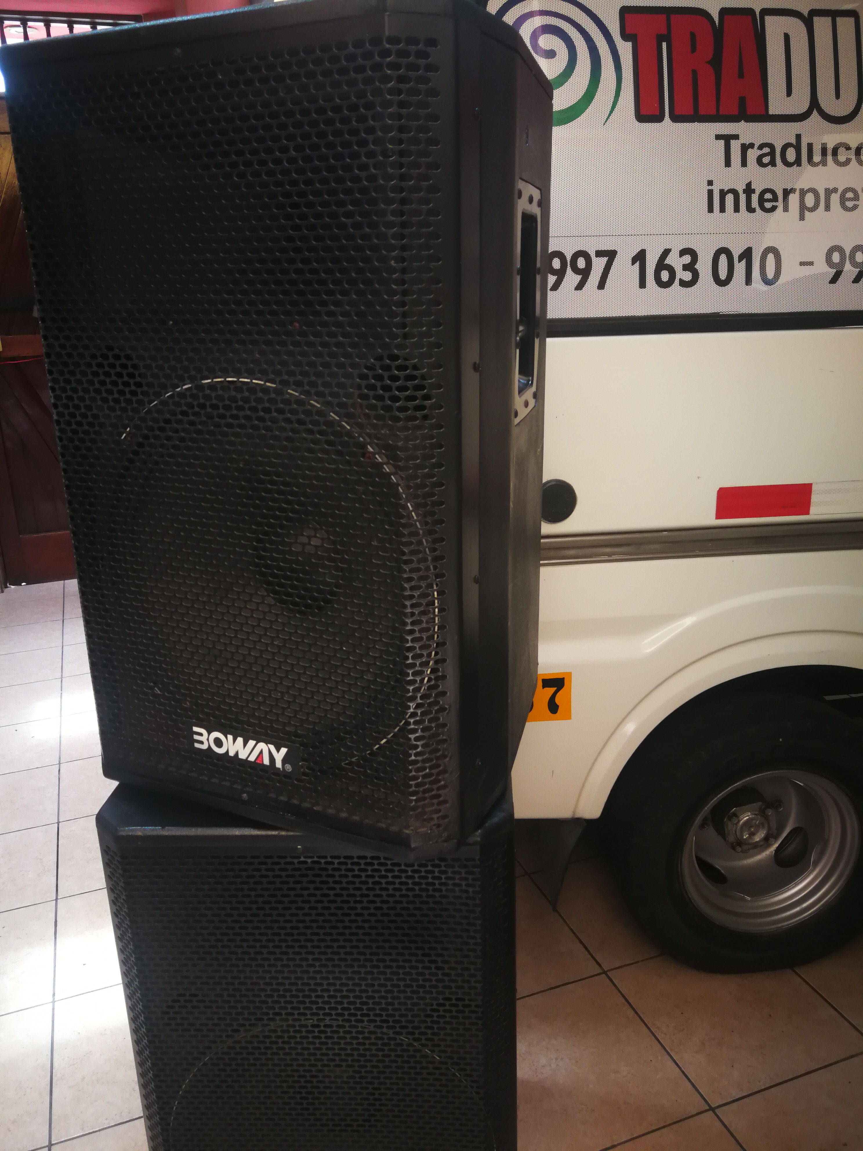 Vendo DOS PARLANTES BOWAY 700 RMS ✅ 997163010